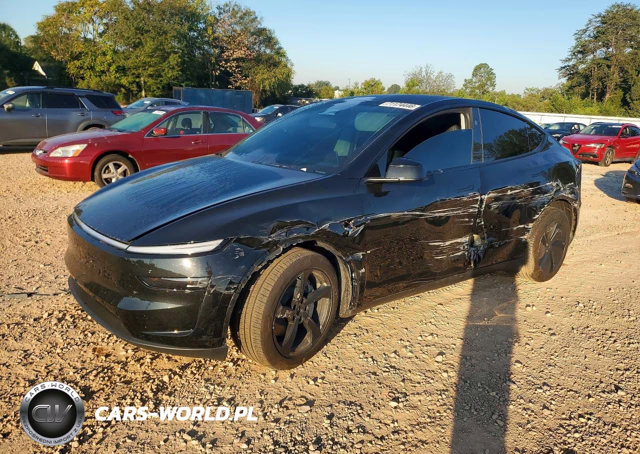 2026 Tesla Model Y – zdjęcie 1 z 12