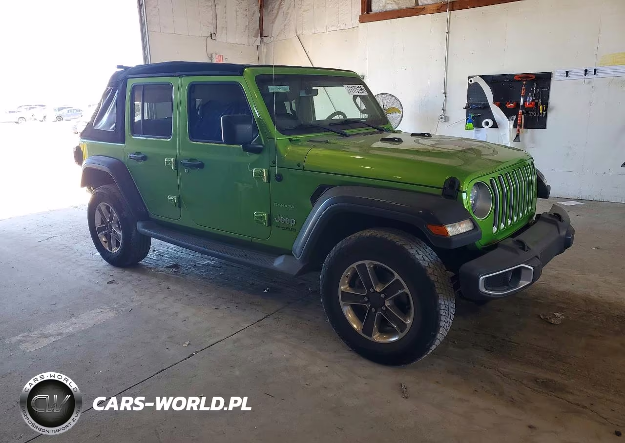 2018 Jeep Wrangler Unlimited Sahara VIN:1C4HJXENXJW308319 - 4
