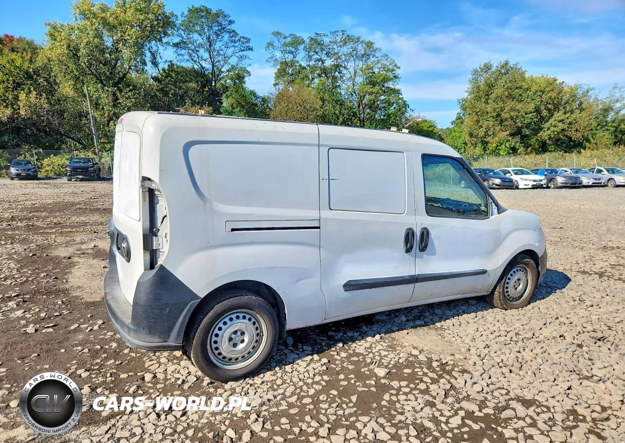 2017 Ram Tradesman VIN:ZFBERFAB6H6E25686 - 3