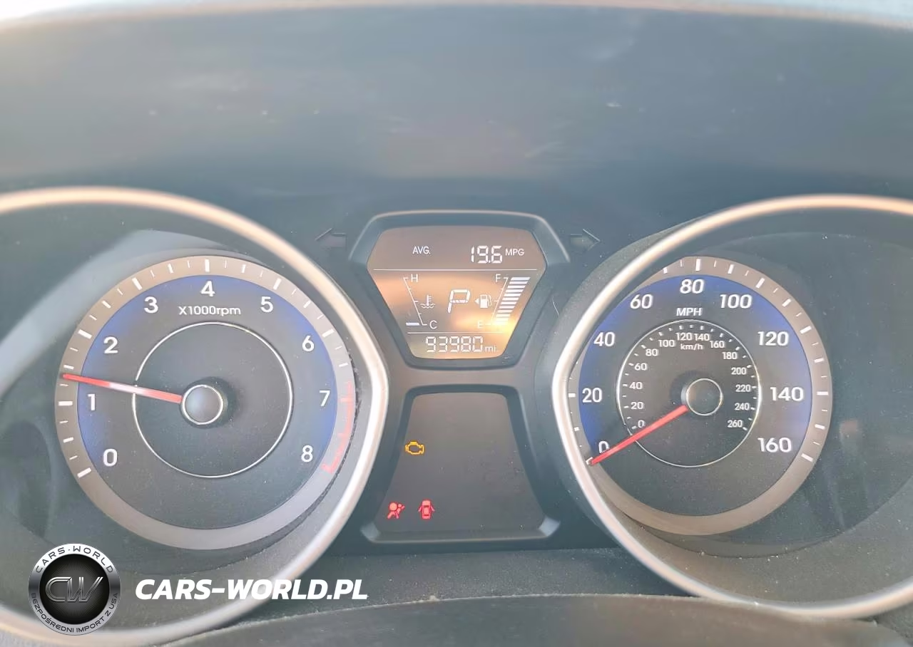 2015 Hyundai Elantra Limited VIN:KMHDH4AE0FU382149 - 9