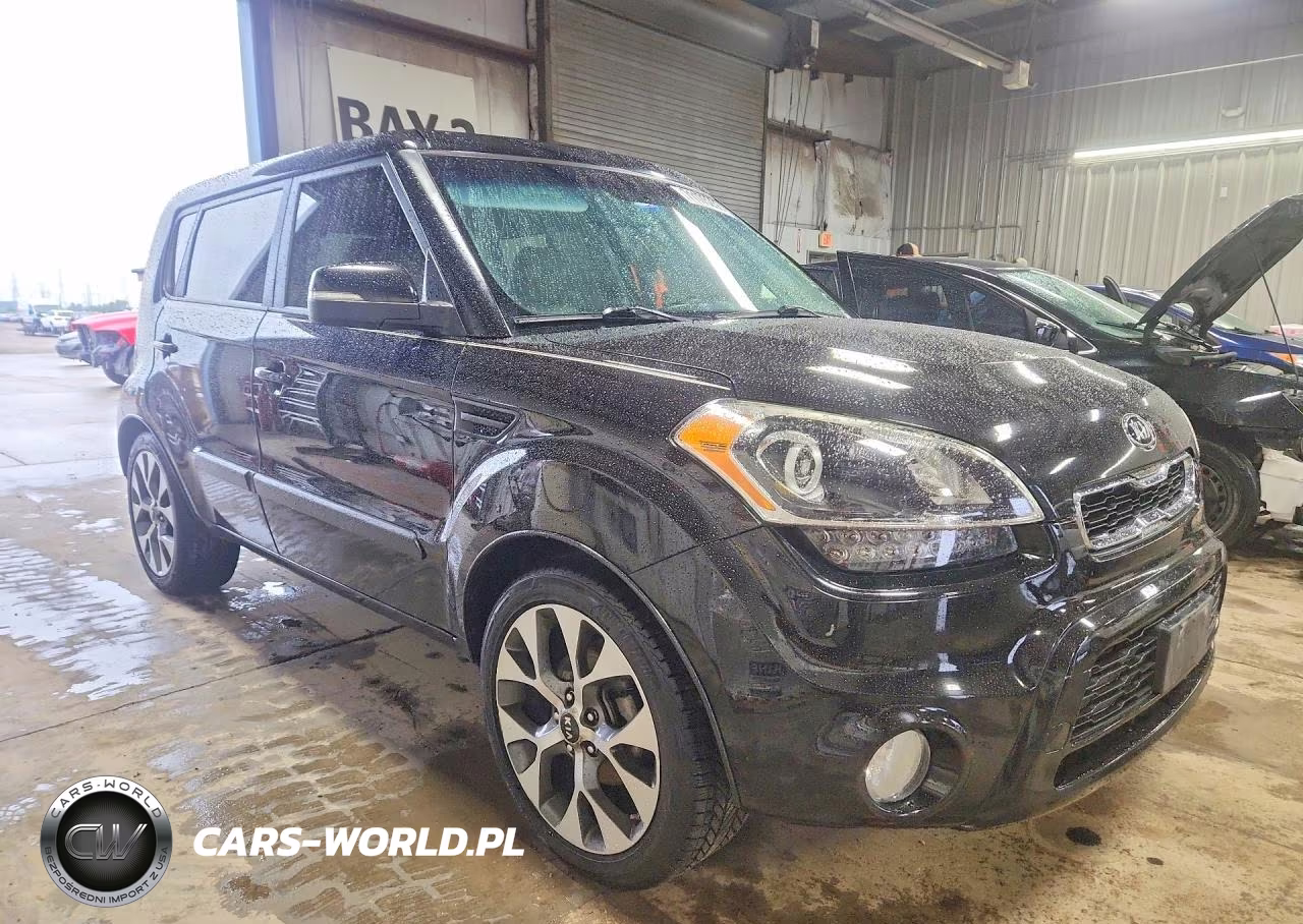 2013 Kia Soul ! VIN:KNDJT2A65D7613061 - 4