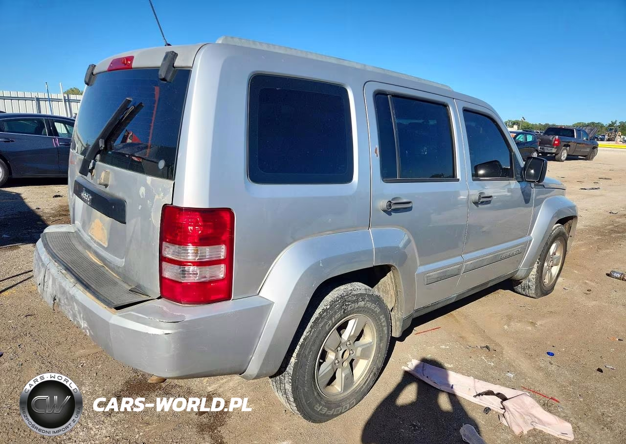 2012 Jeep Liberty Sport VIN:1C4PJLAK8CW133913 - 3