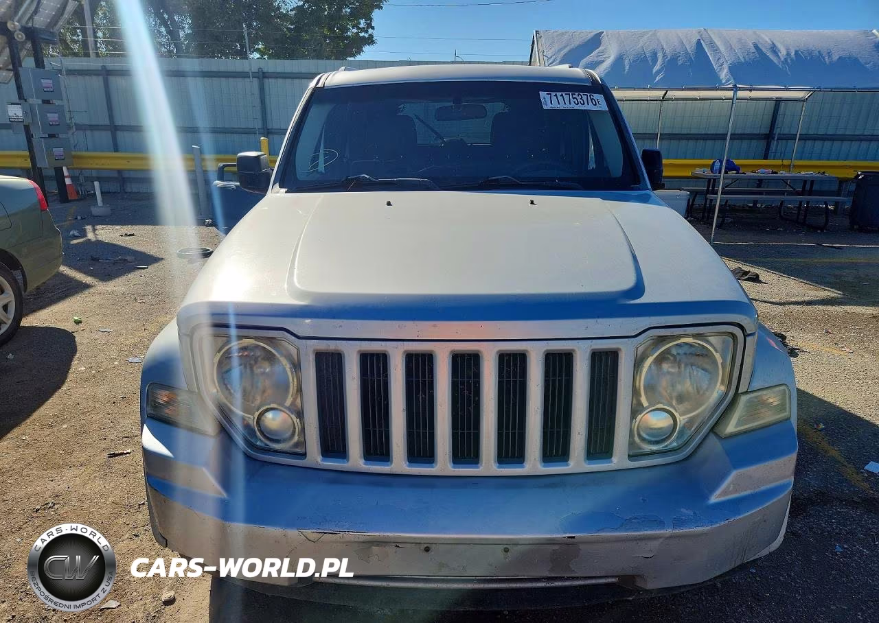 2012 Jeep Liberty Sport VIN:1C4PJLAK8CW133913 - 5