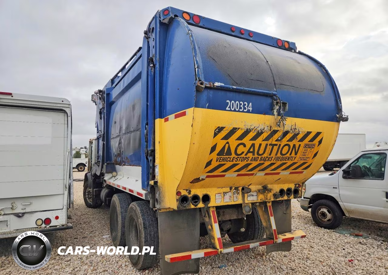 2010 Mack Mru600 Refuse Truck VIN:1M2AV02C3AM005129 - 2