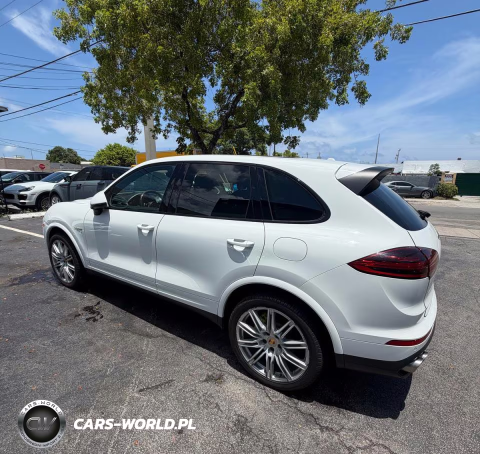 2017 Porsche Cayenne Se Hybrid Platinum VIN:WP1AE2A26HLA70970 - 15