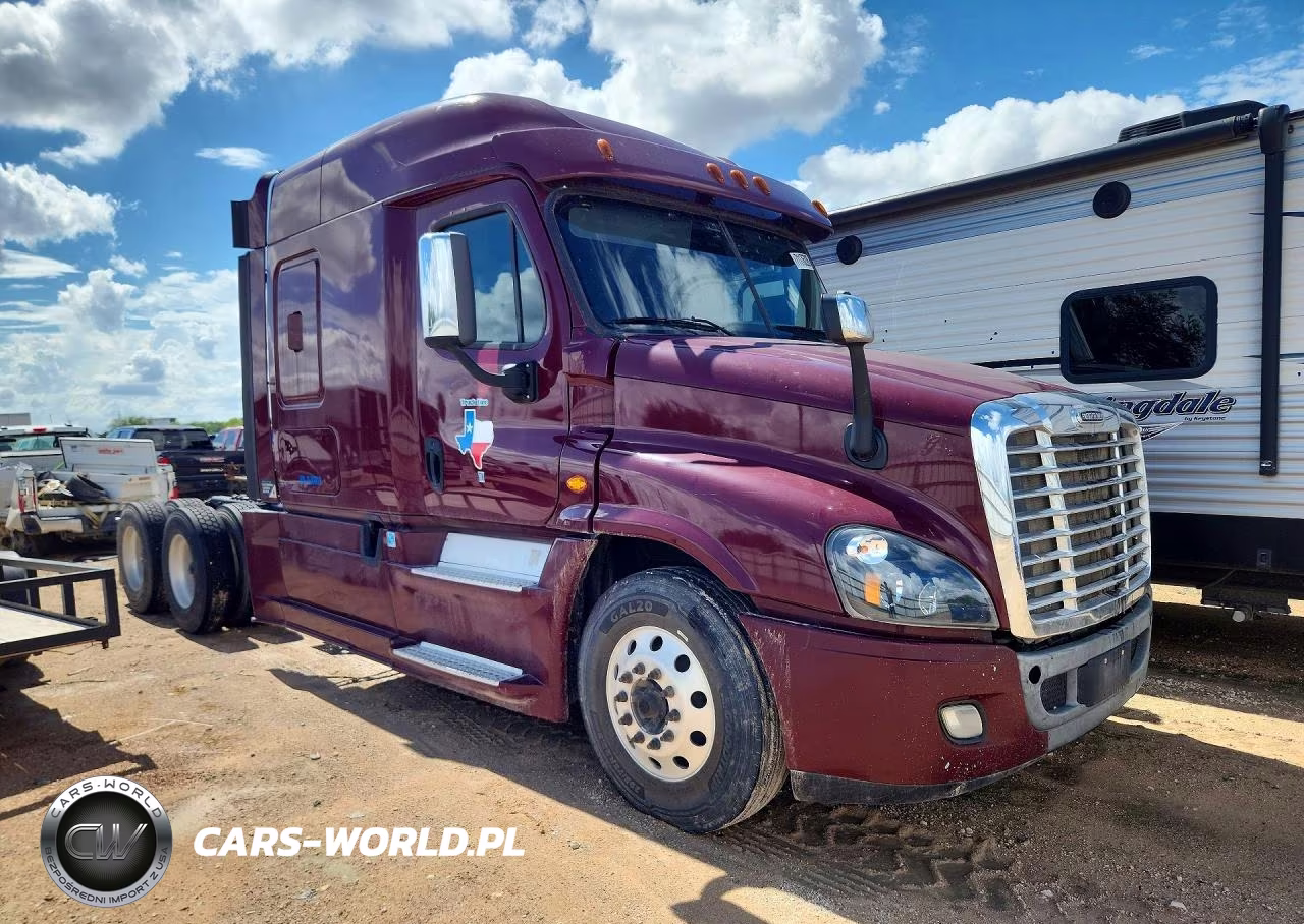 2018 Freightliner Cascadia 125 Semi Truck VIN:3AKJGLDV1JSJK1320 - 4