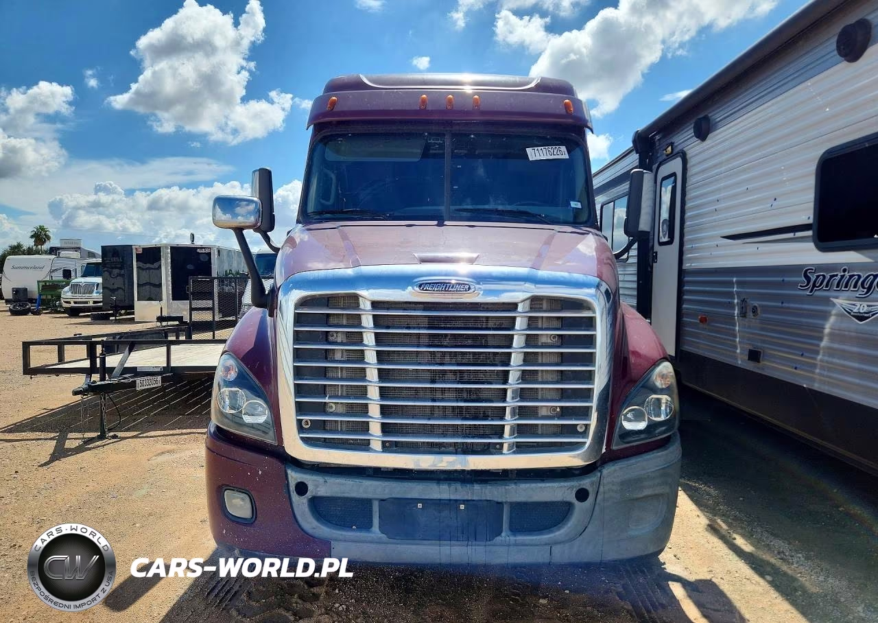 2018 Freightliner Cascadia 125 Semi Truck VIN:3AKJGLDV1JSJK1320 - 5