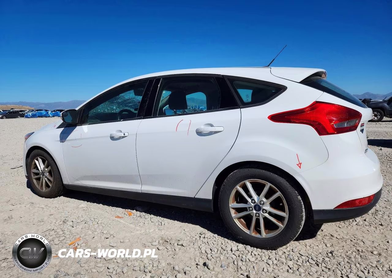 2016 Ford Focus Se VIN:1FADP3K20GL227488 - 2