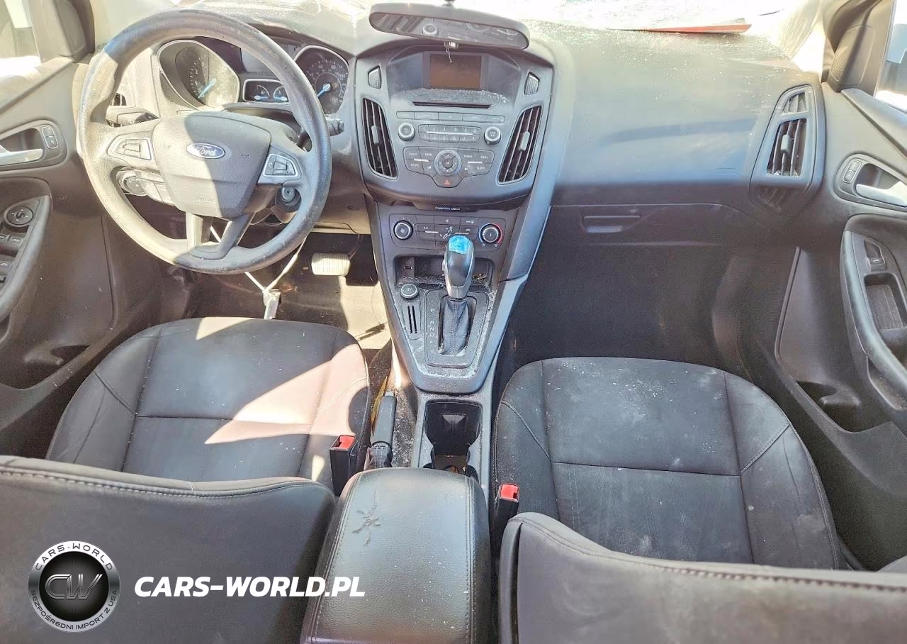 2016 Ford Focus Se VIN:1FADP3K20GL227488 - 8