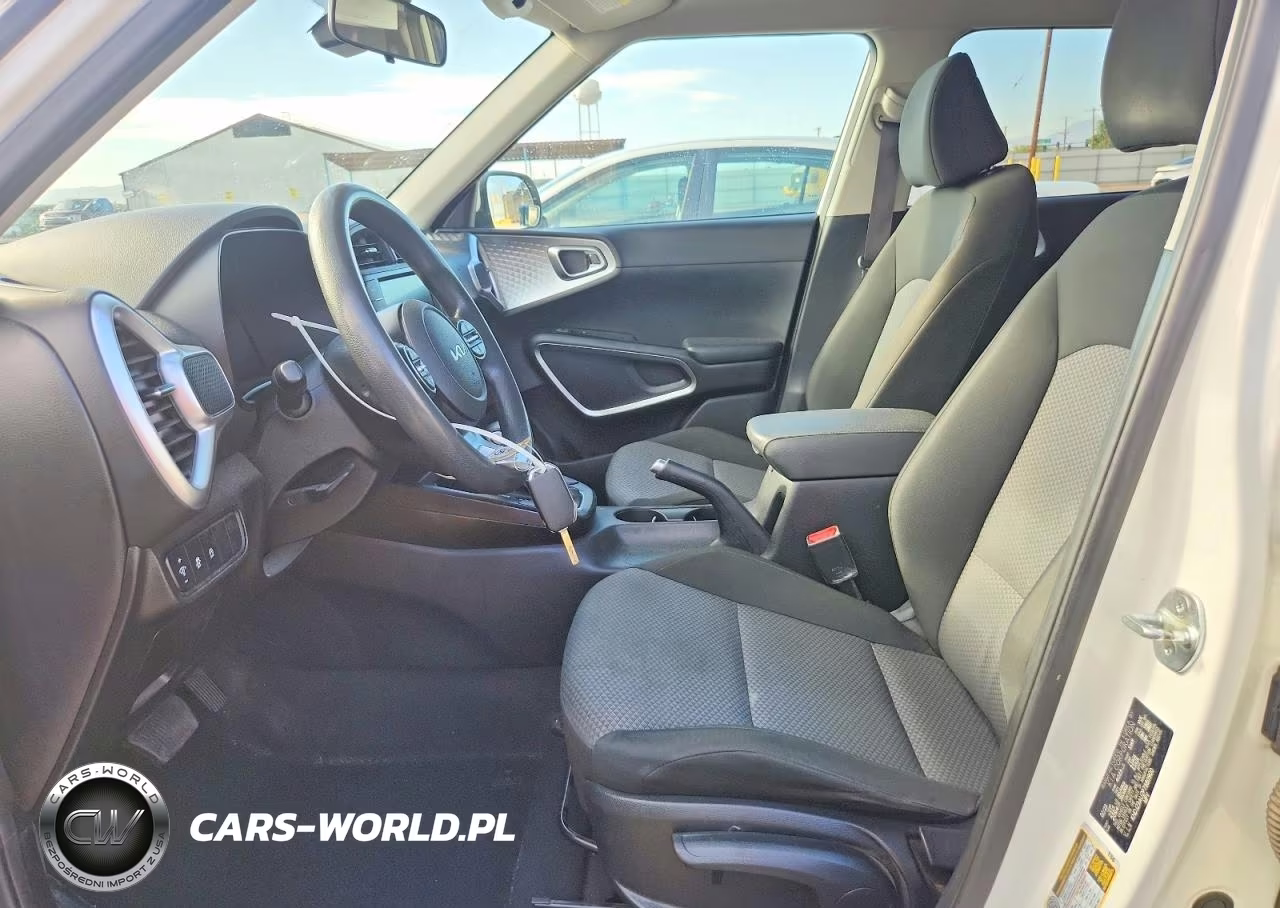 2023 Kia Soul Lx VIN:KNDJ23AU2P7880900 - 7