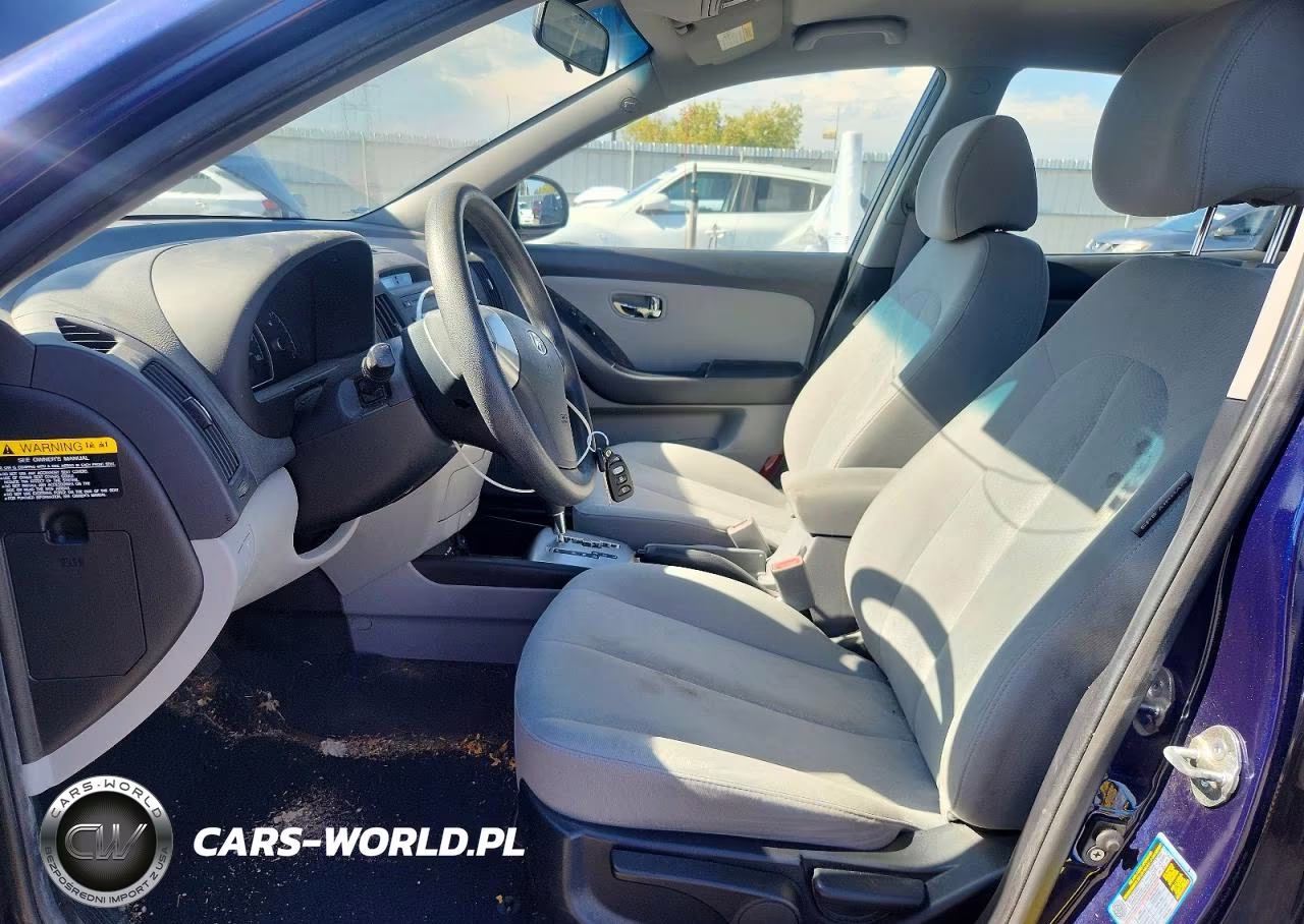 2010 Hyundai Elantra Base VIN:KMHDU4AD1AU936746 - 7
