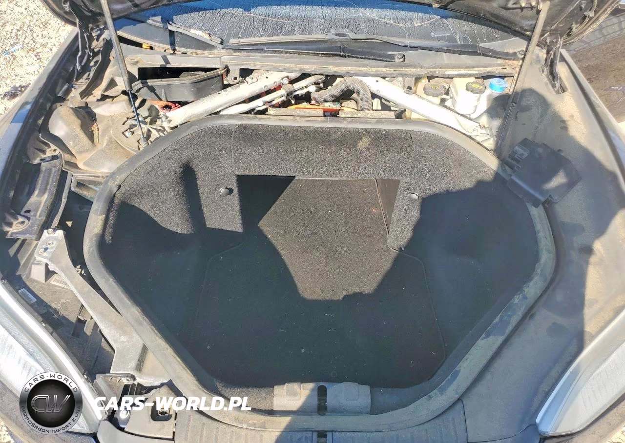2014 Tesla Model S VIN:5YJSA1H17EFP35169 - 11