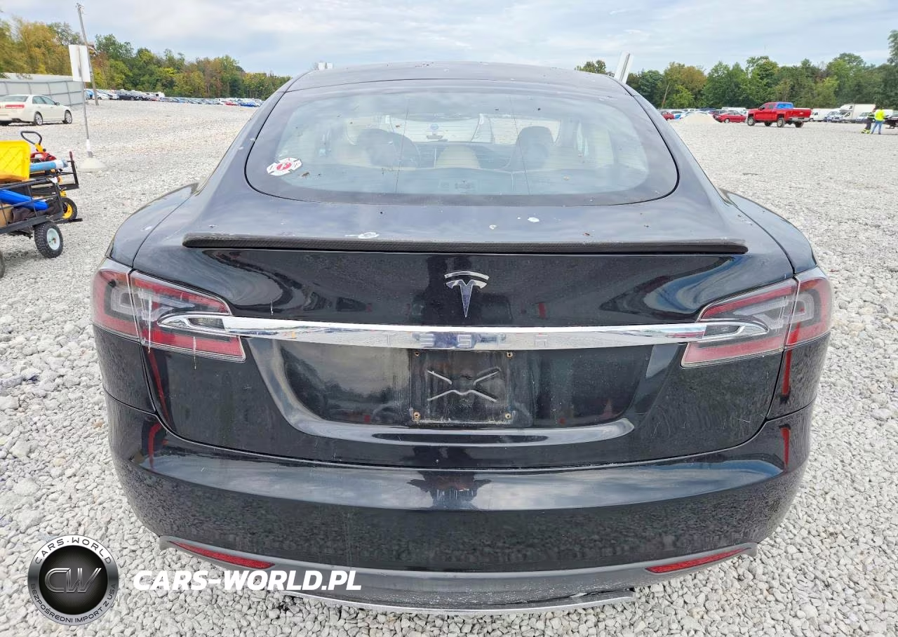 2013 Tesla Model S VIN:5YJSA1CN2DFP14741 - 6