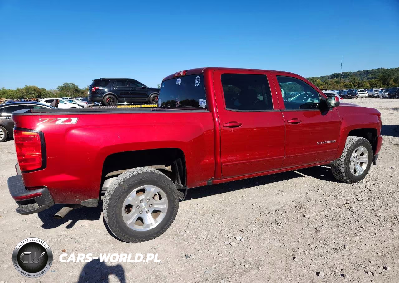 2018 Chevrolet Silverado K1500 Lt VIN:3GCUKREC8JG348788 - 3