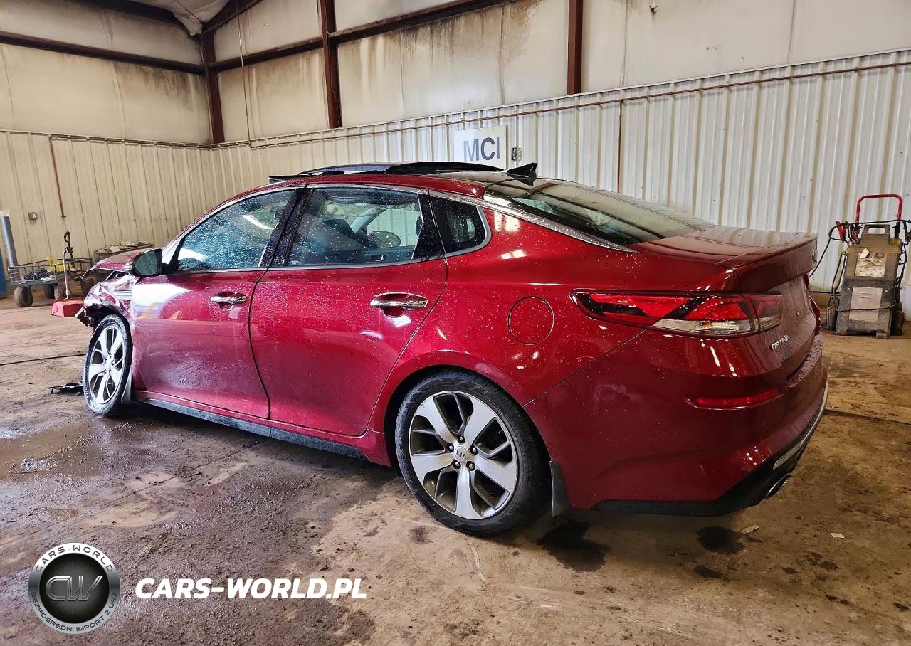 2019 Kia Optima S VIN:5XXGT4L31KG358857 - 2