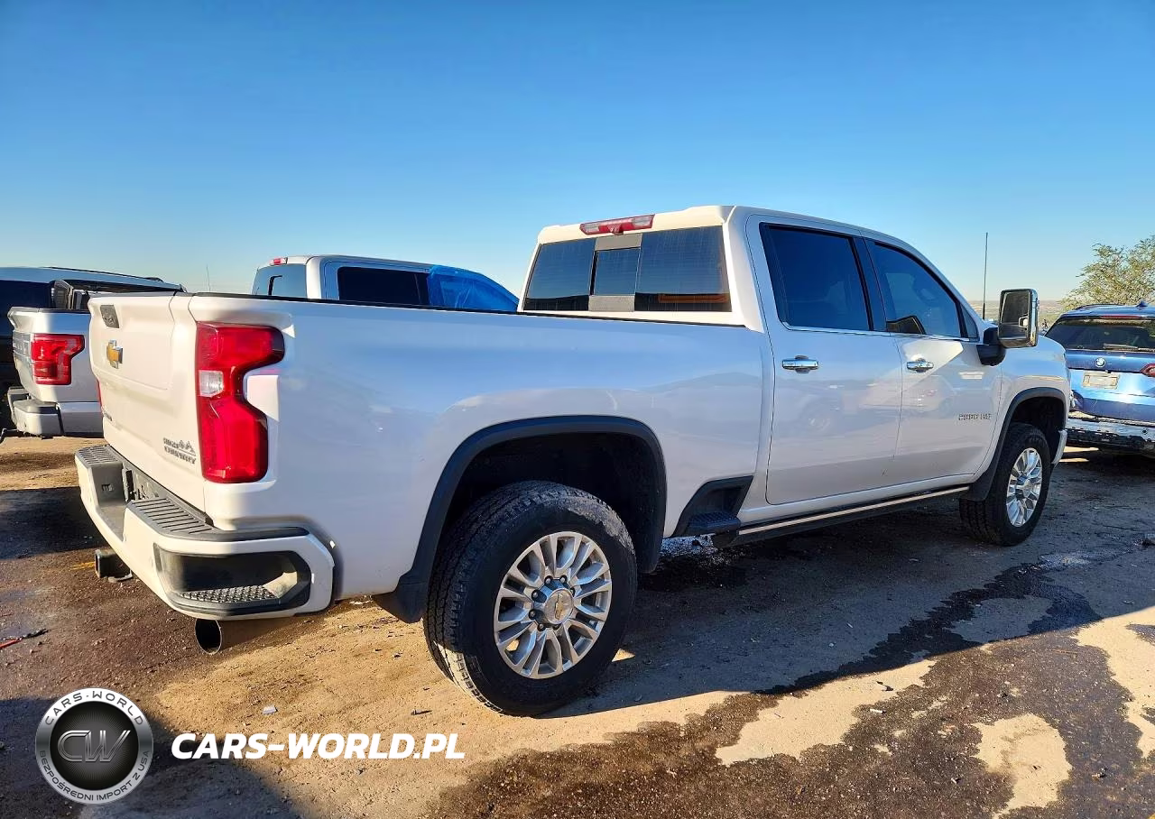 2022 Chevrolet Silverado K2500 High Country VIN:1GC4YREYXNF364461 - 3