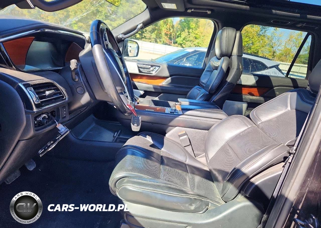 2019 Lincoln Navigator Reserve VIN:5LMJJ2LT8KEL23195 - 7