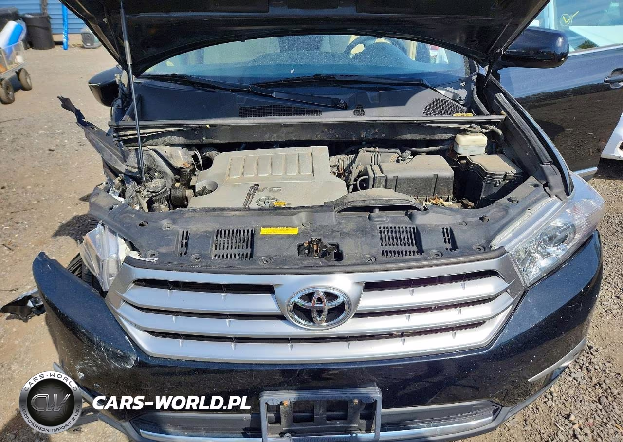 2012 Toyota Highlander Base VIN:5TDBK3EH3CS118113 - 12
