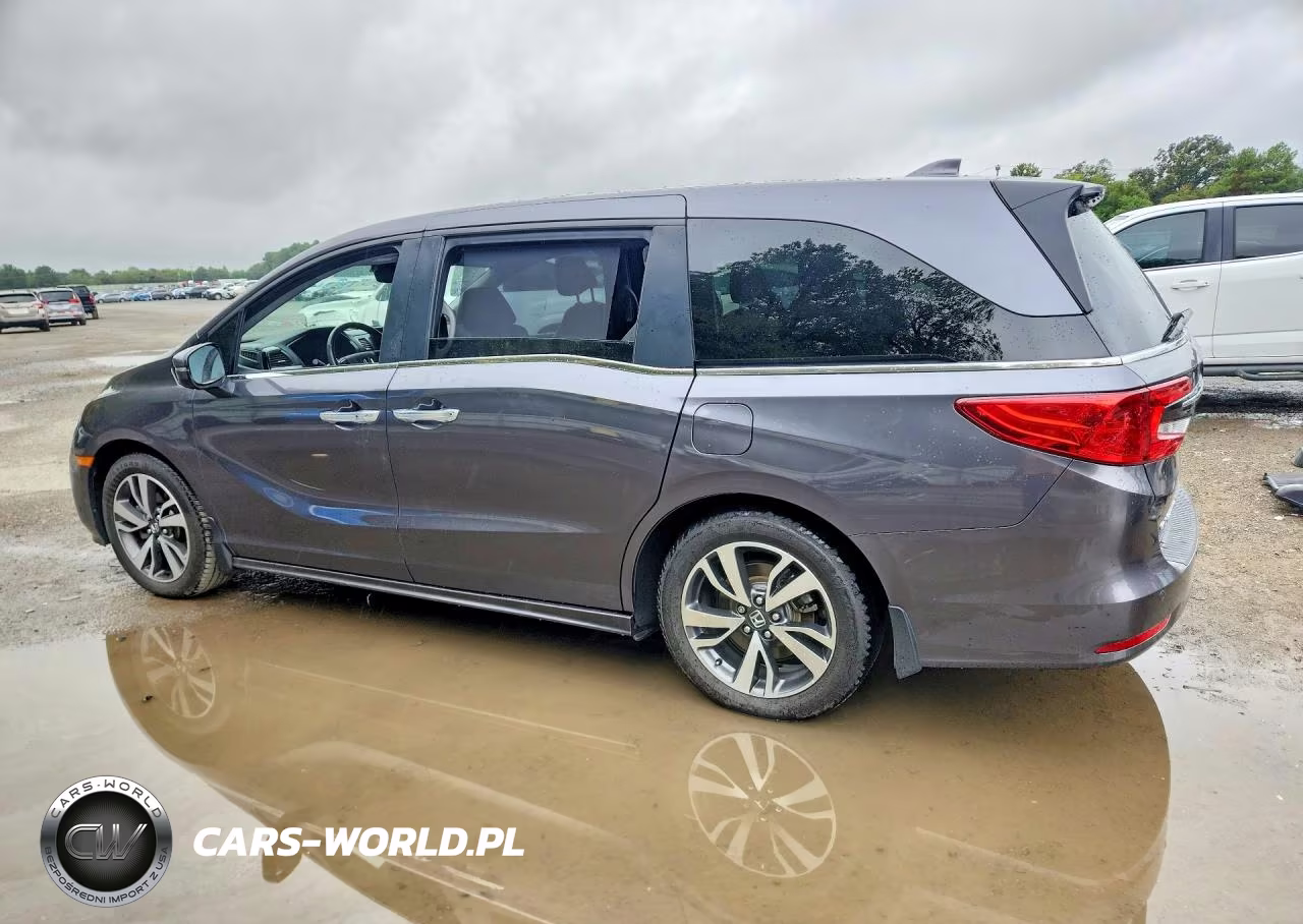 2022 Honda Odyssey Touring VIN:5FNRL6H84NB029148 - 2