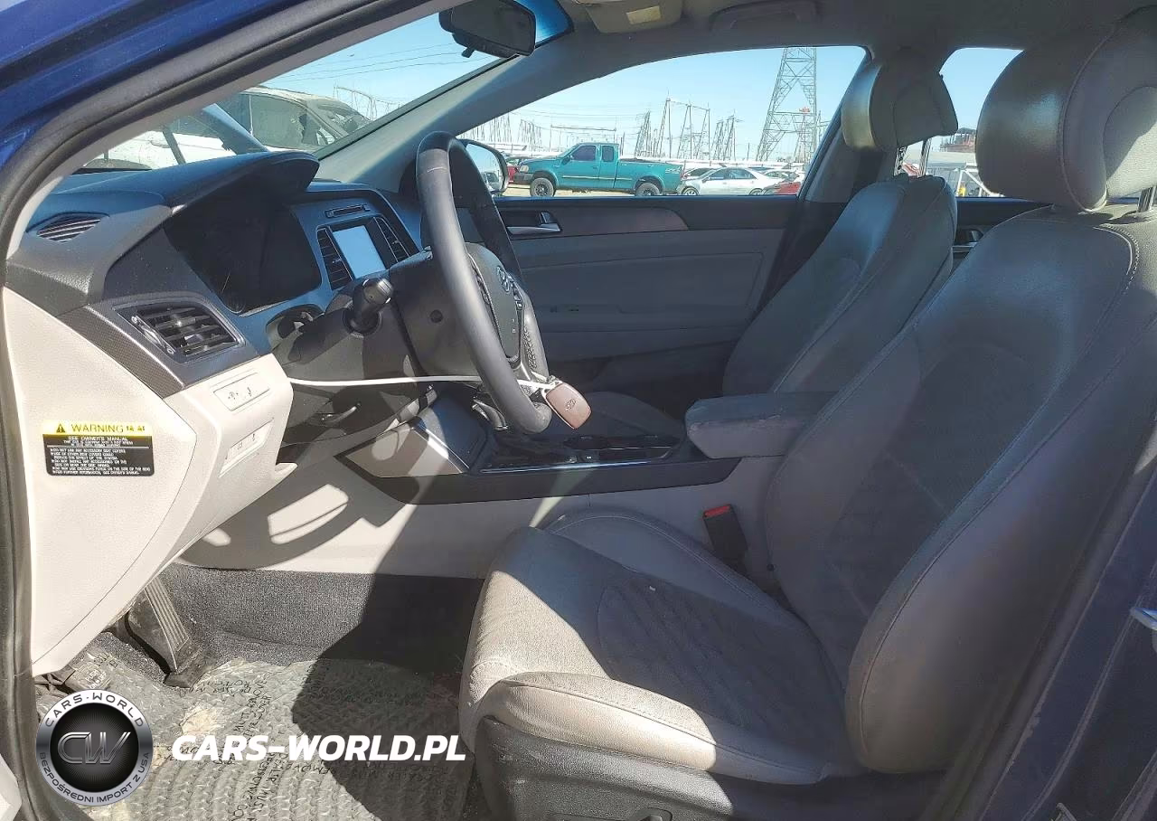 2016 Hyundai Sonata Sport VIN:5NPE34AF3GH390483 - 7