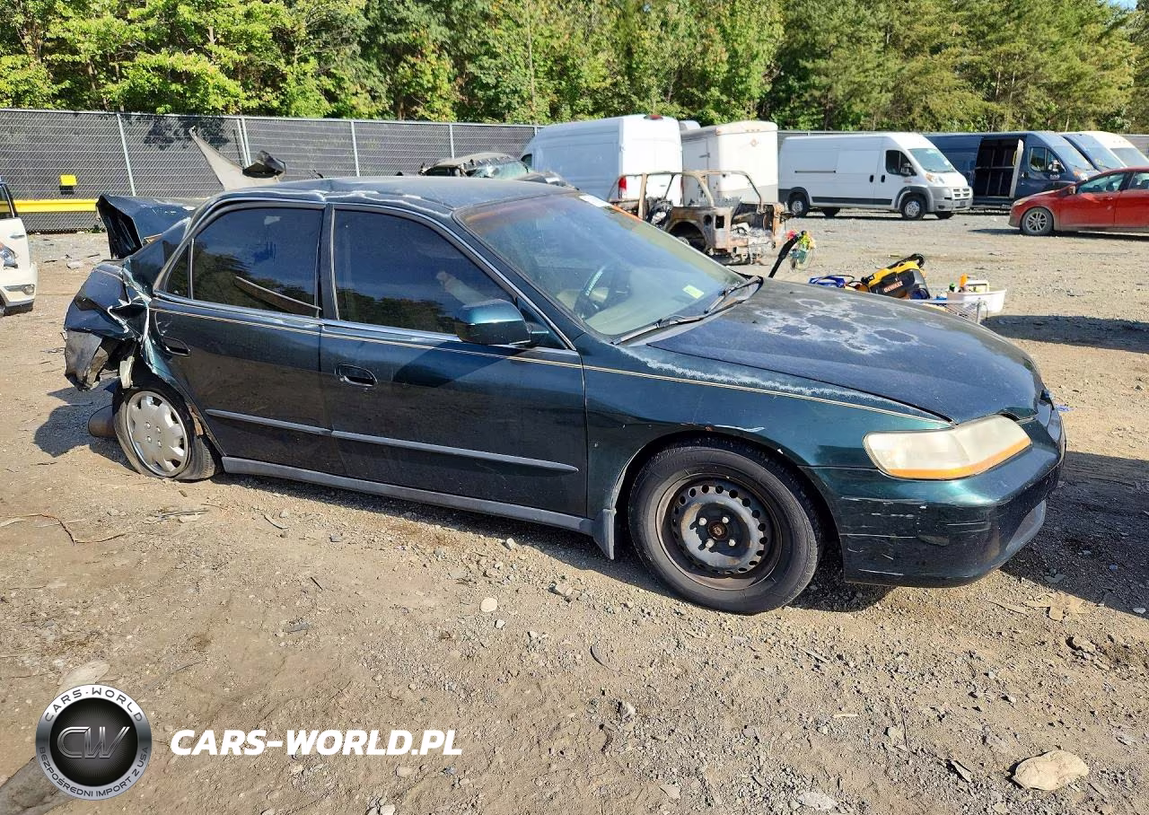 2000 Honda Accord Lx VIN:1HGCG6653YA137536 - 4