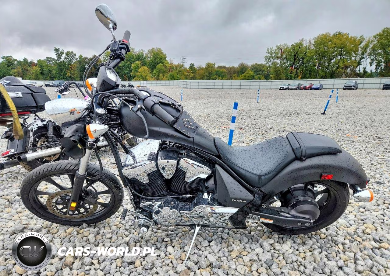 2017 Honda Vt1300 Cx VIN:JH2SC6121HK200590 - 3