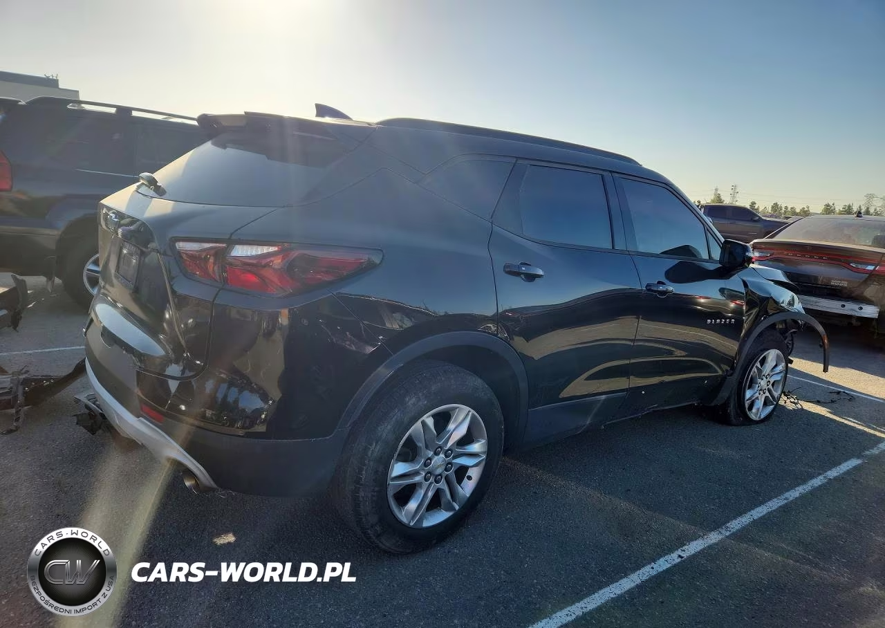 2020 Chevrolet Blazer 2Lt VIN:3GNKBCRS2LS653409 - 3