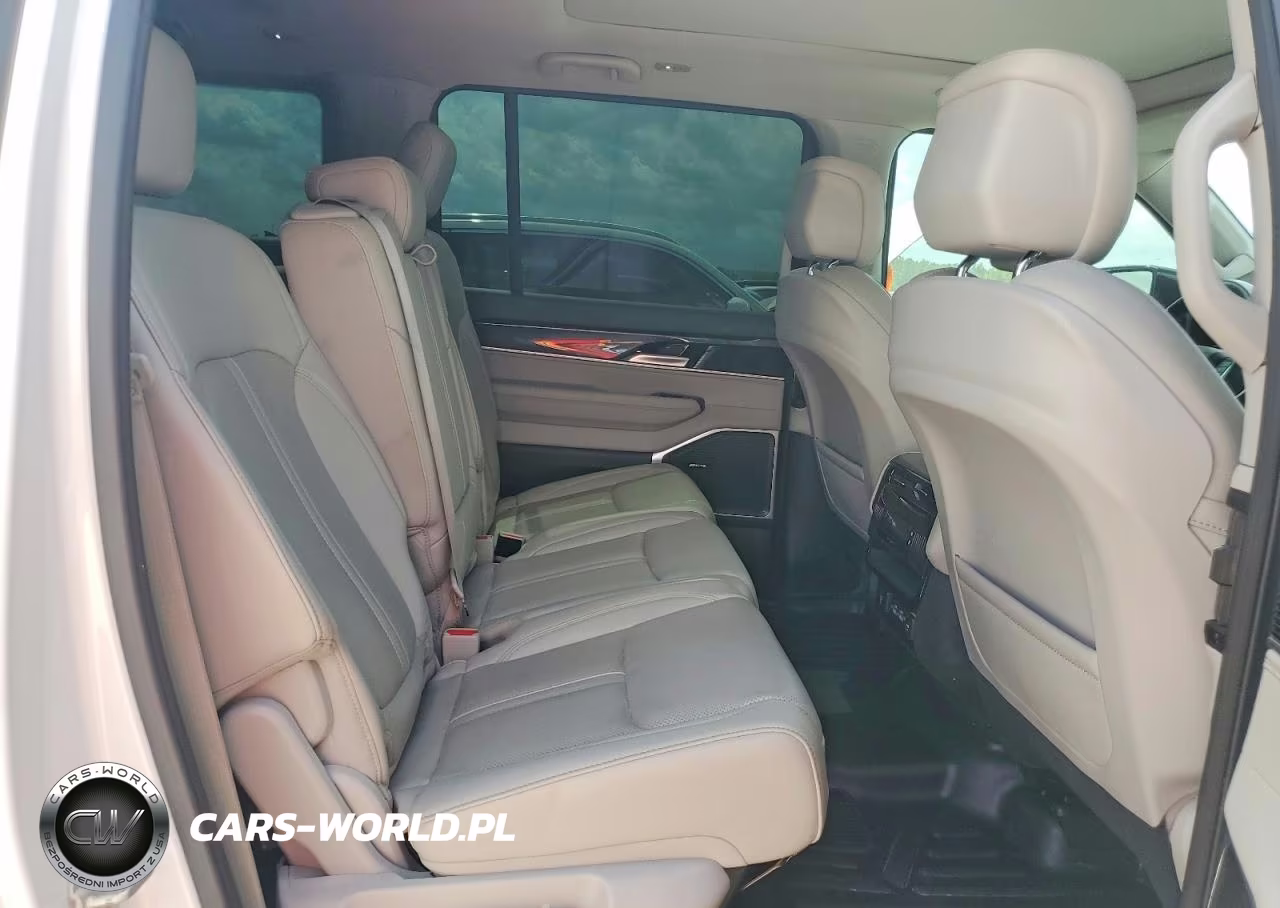 2024 Jeep Wagoneer L Series I 4X4 VIN:1C4SJSAP7RS155160 - 11