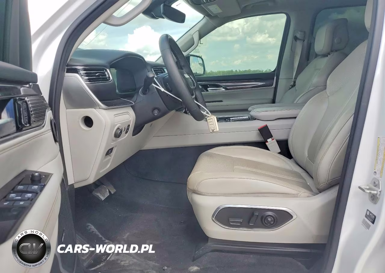 2024 Jeep Wagoneer L Series I 4X4 VIN:1C4SJSAP7RS155160 - 7