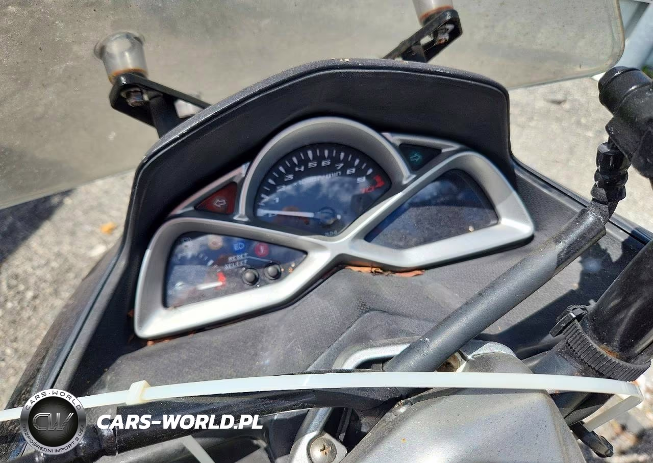 2018 Yamaha Xc155 VIN:RKRSG36Y9JA002112 - 7
