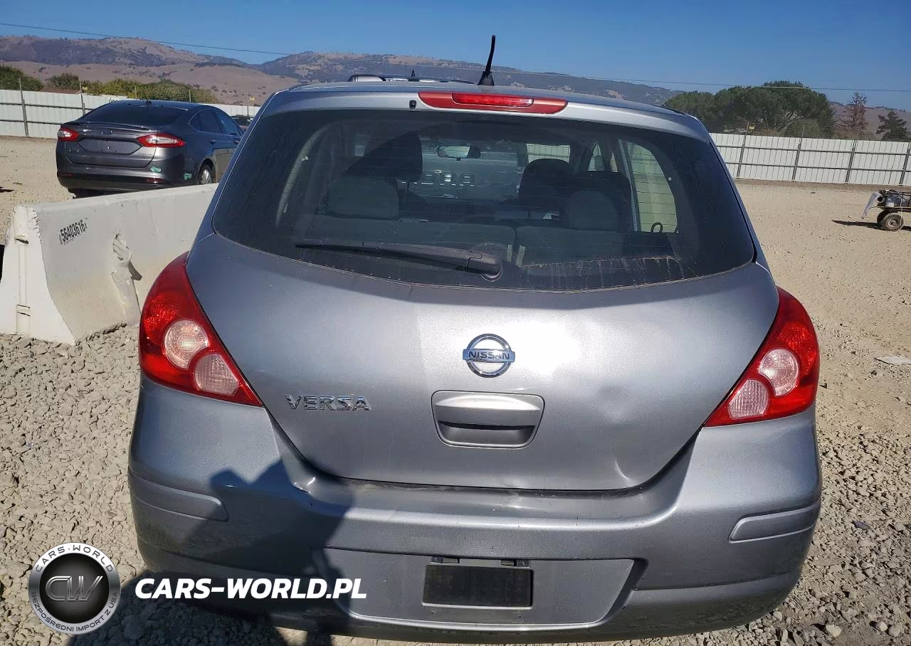 2011 Nissan Versa 1.8 S VIN:3N1BC1CP4BL406547 - 6