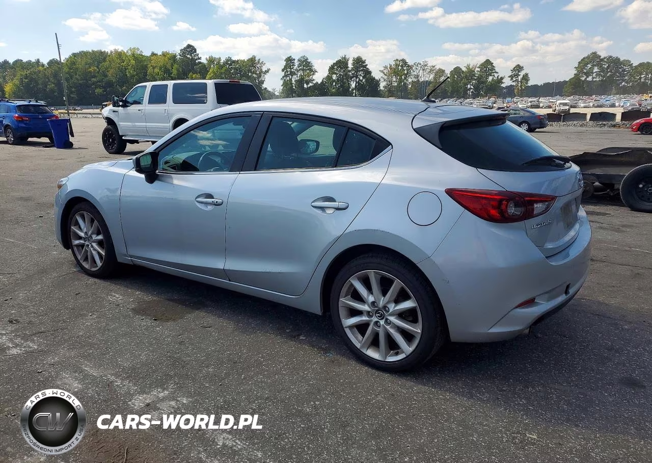 2017 Mazda 3 Touring VIN:3MZBN1L7XHM112884 - 2