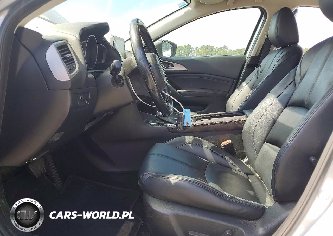 2017 Mazda 3 Touring VIN:3MZBN1L7XHM112884 - 7