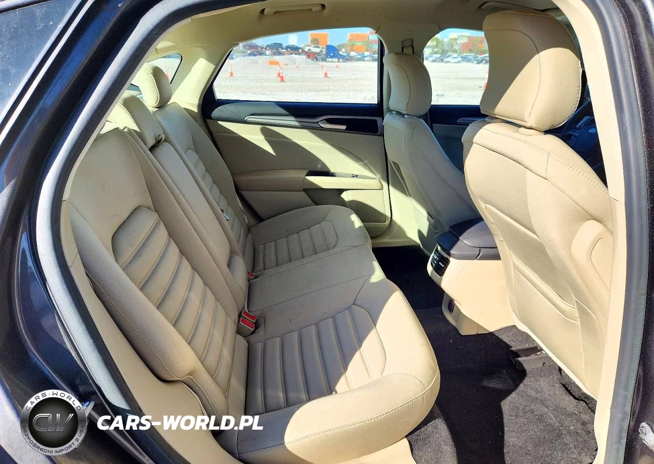 2015 Ford Fusion Se Hybrid VIN:3FA6P0LU9FR221616 - 10