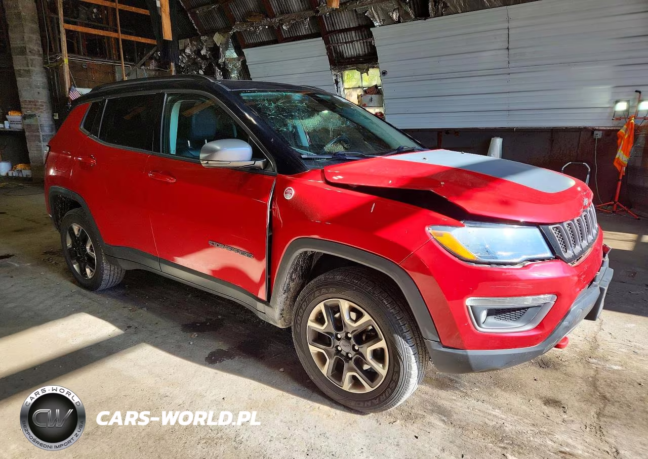 2018 Jeep Compass Trailhawk VIN:3C4NJDDB4JT129269 - 4