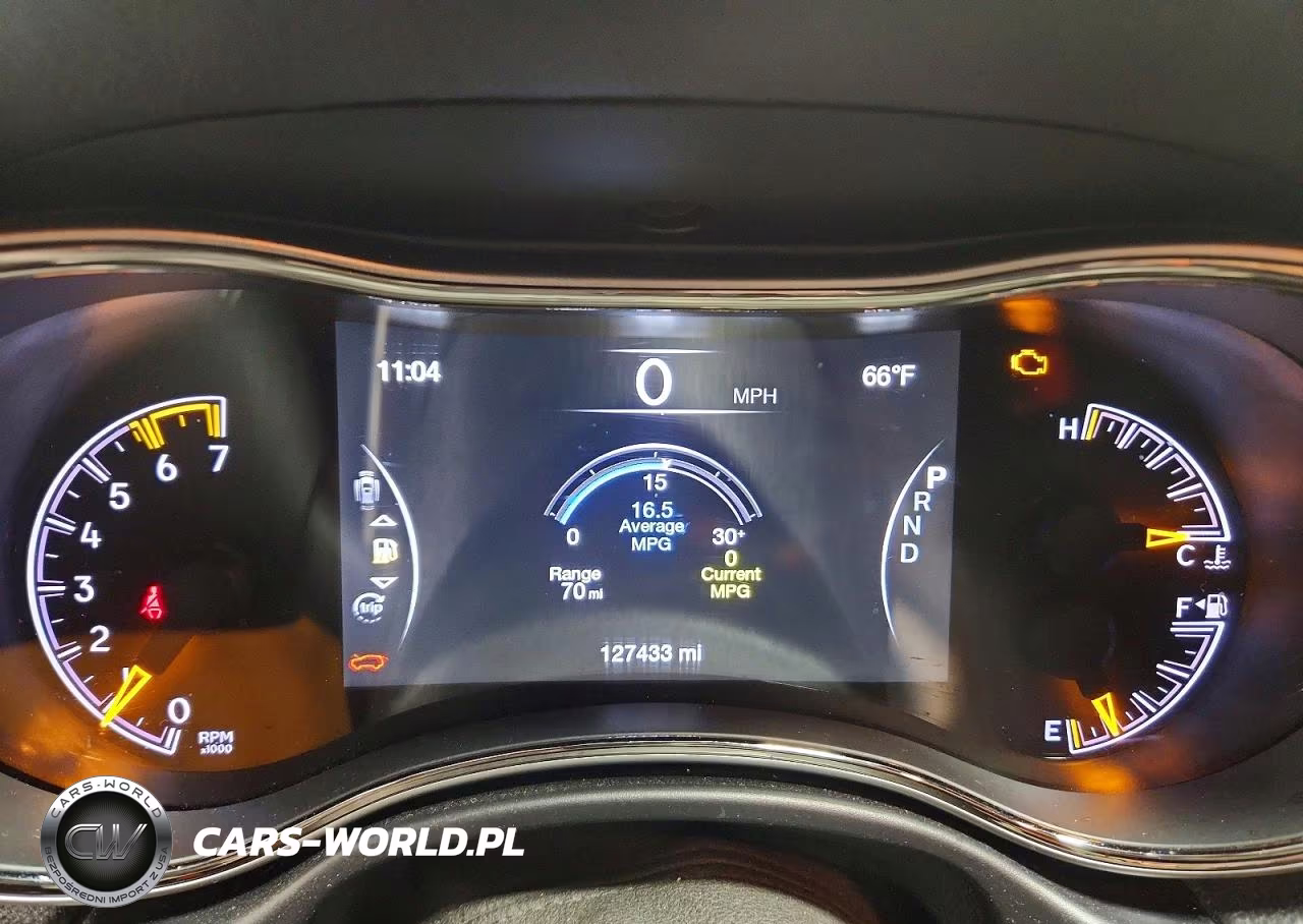 2018 Jeep Grand Cherokee Overland VIN:1C4RJFCT0JC177533 - 9