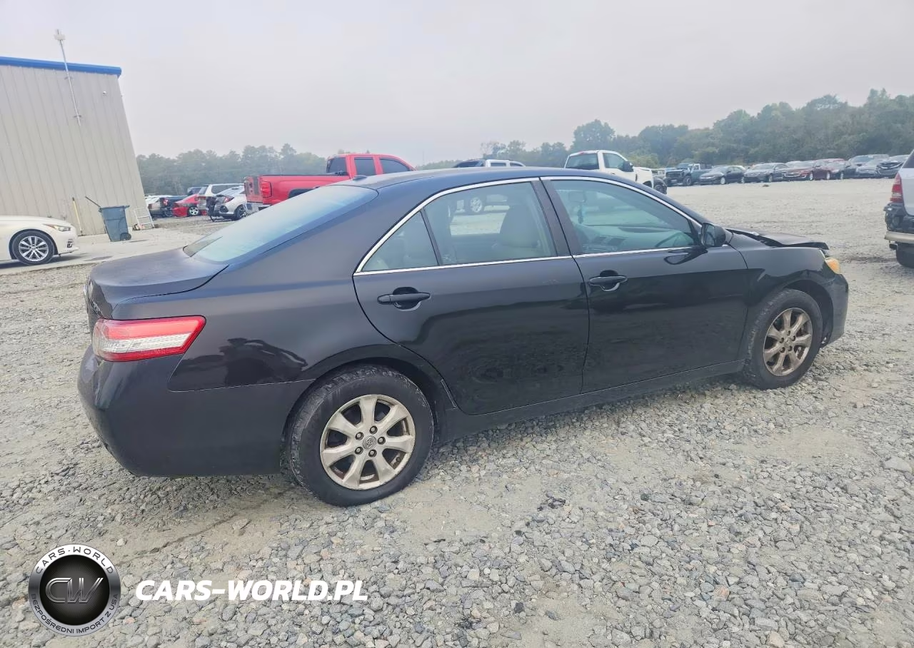 2011 Toyota Camry Le VIN:4T1BF3EKXBU139773 - 3