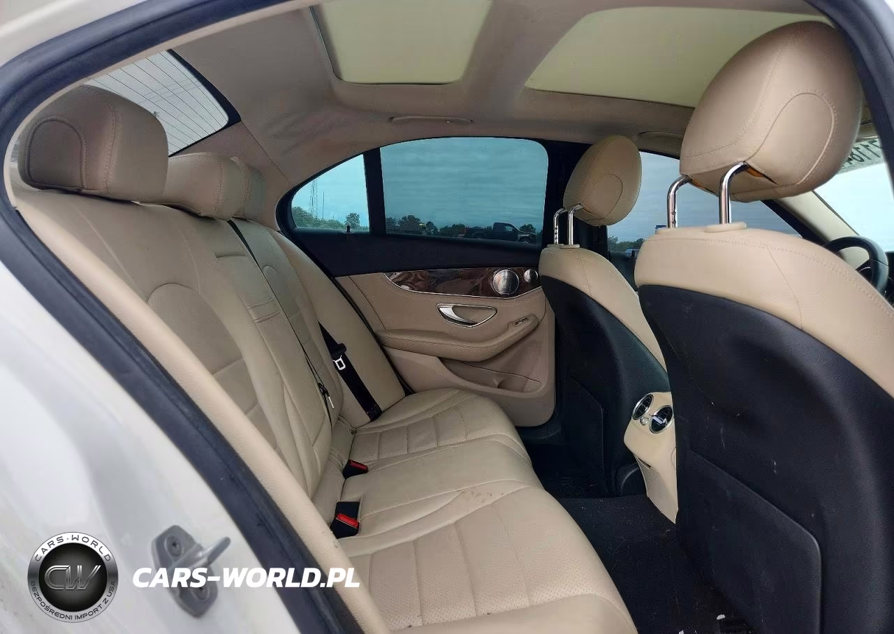 2015 Mercedes-Benz C 300 4Matic VIN:55SWF4KBXFU064439 - 10
