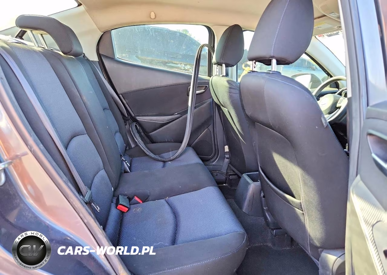 2016 Scion Ia Base VIN:3MYDLBZV5GY100146 - 10