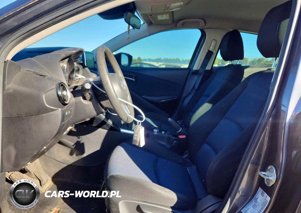 2016 Scion Ia Base VIN:3MYDLBZV5GY100146 - 7