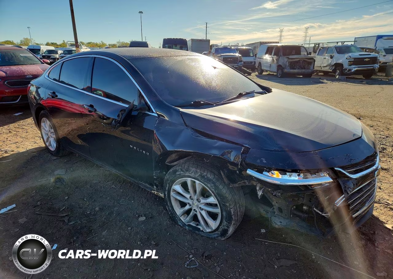 2017 Chevrolet Malibu Lt VIN:1G1ZE5ST3HF204385 - 4
