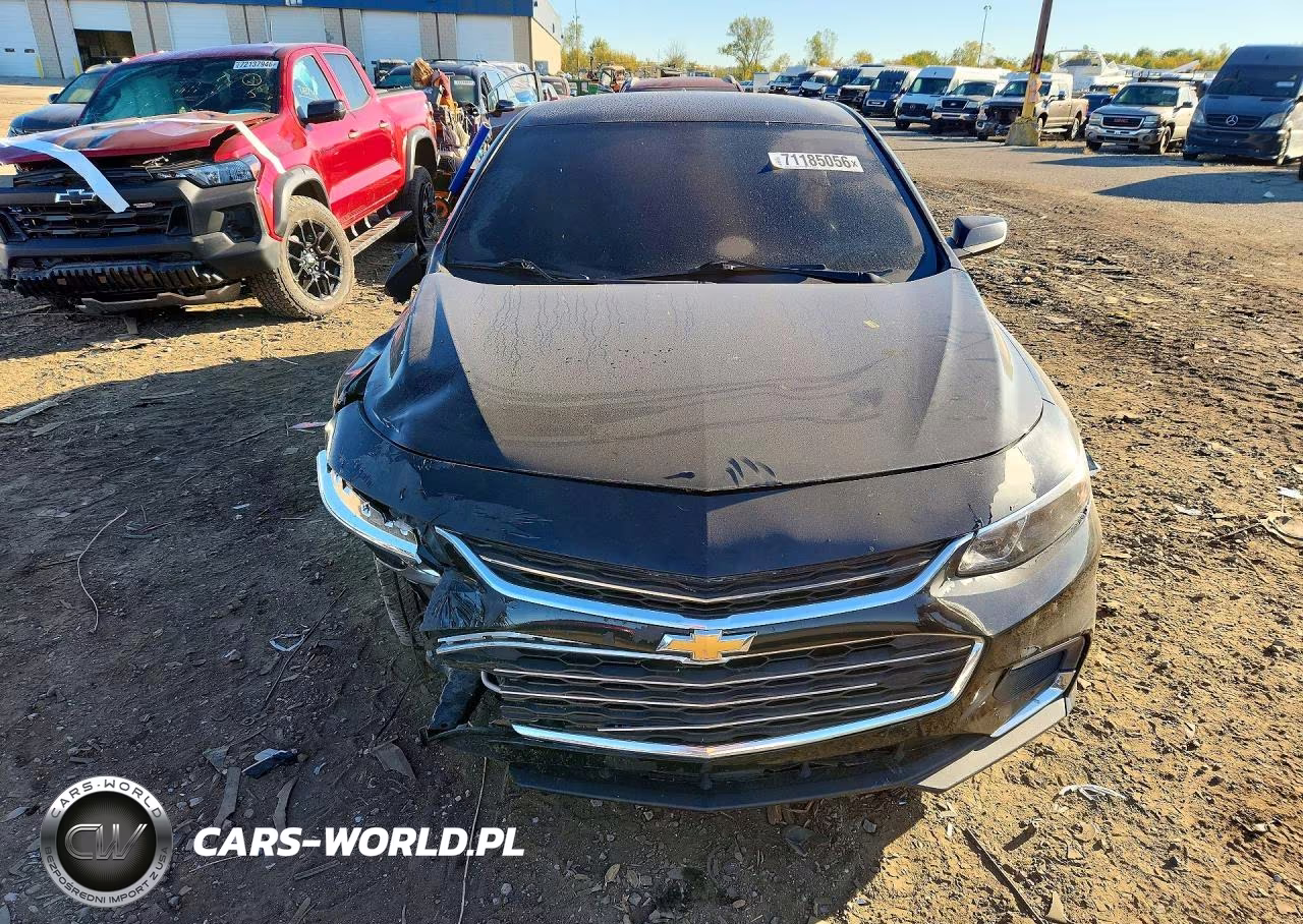 2017 Chevrolet Malibu Lt VIN:1G1ZE5ST3HF204385 - 5