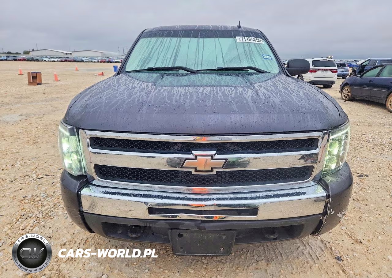 2010 Chevrolet Silverado K1500 Ls VIN:3GCRKREA4AG107637 - 5