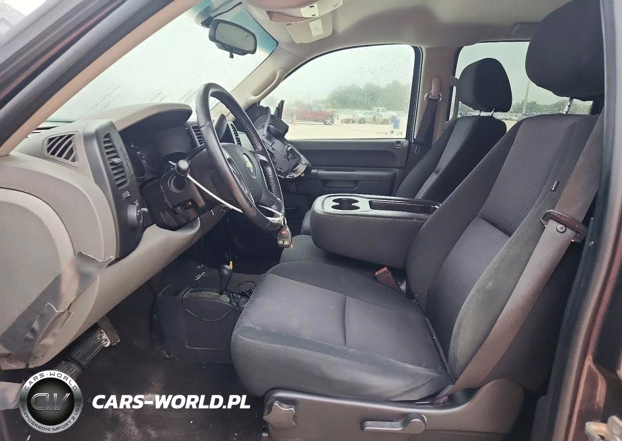 2010 Chevrolet Silverado K1500 Ls VIN:3GCRKREA4AG107637 - 7