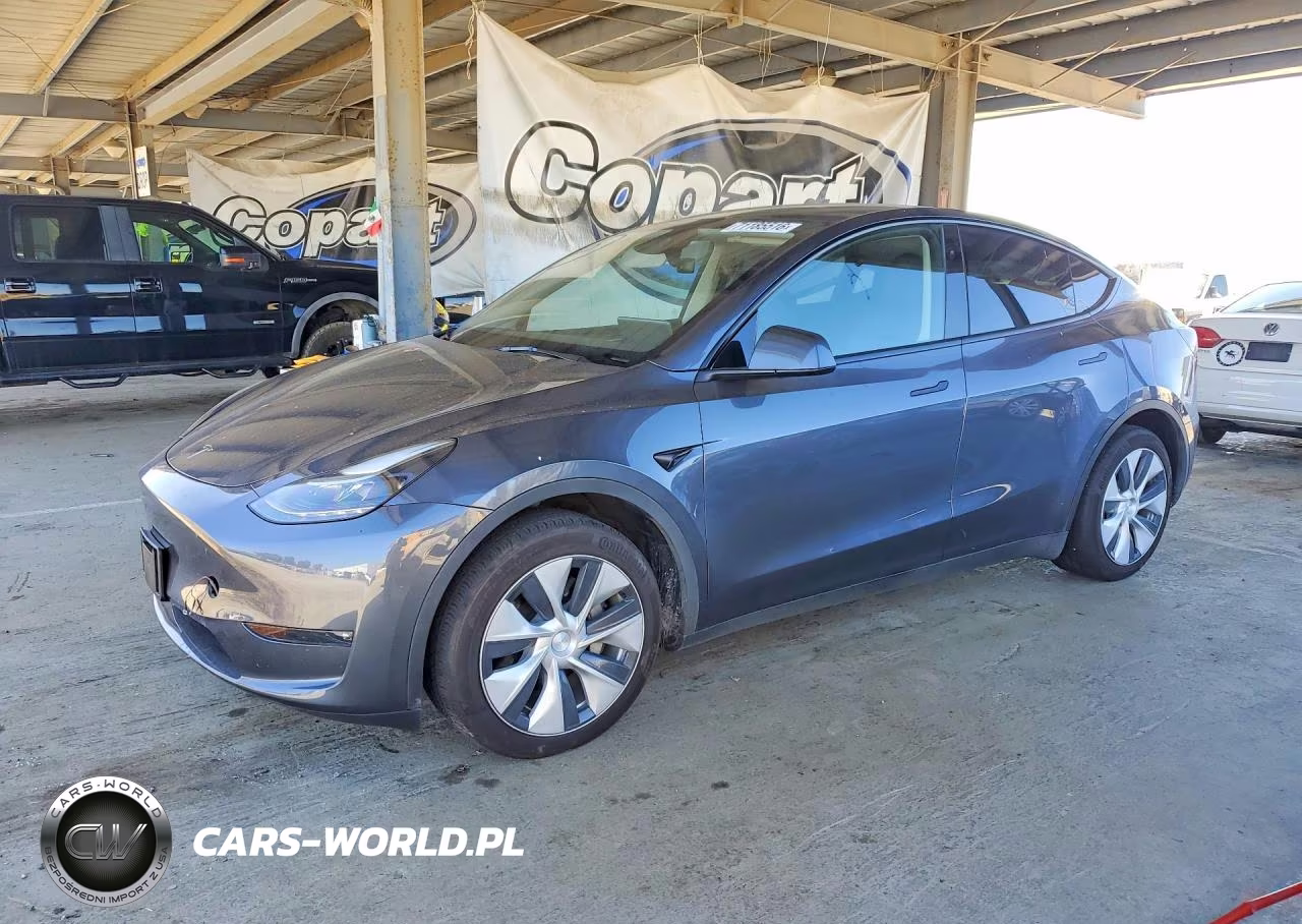 2023 Tesla Model Y – zdjęcie 1 z 12
