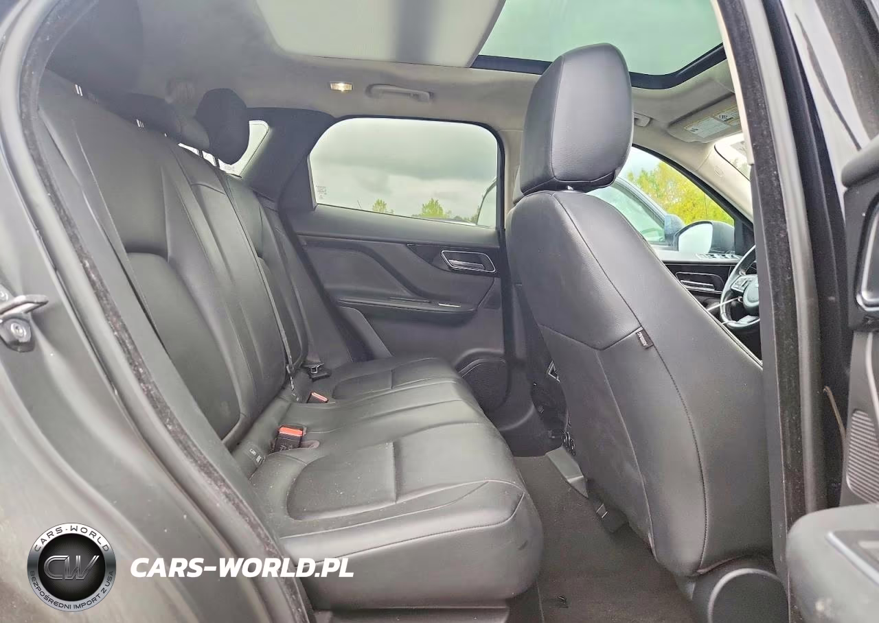 2020 Jaguar F-Pace Premium VIN:SADCJ2FX7LA616940 - 11