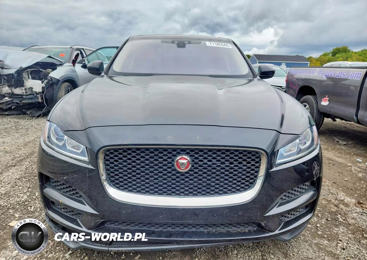 2020 Jaguar F-Pace Premium VIN:SADCJ2FX7LA616940 - 5