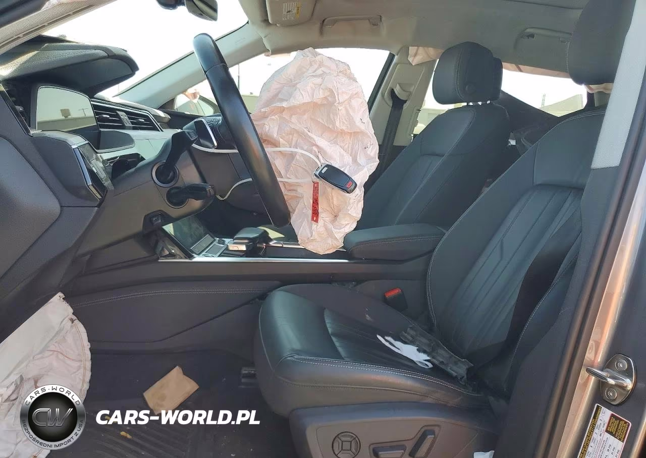2021 Audi E-Tron Premium VIN:WA1AAAGE2MB022109 - 7