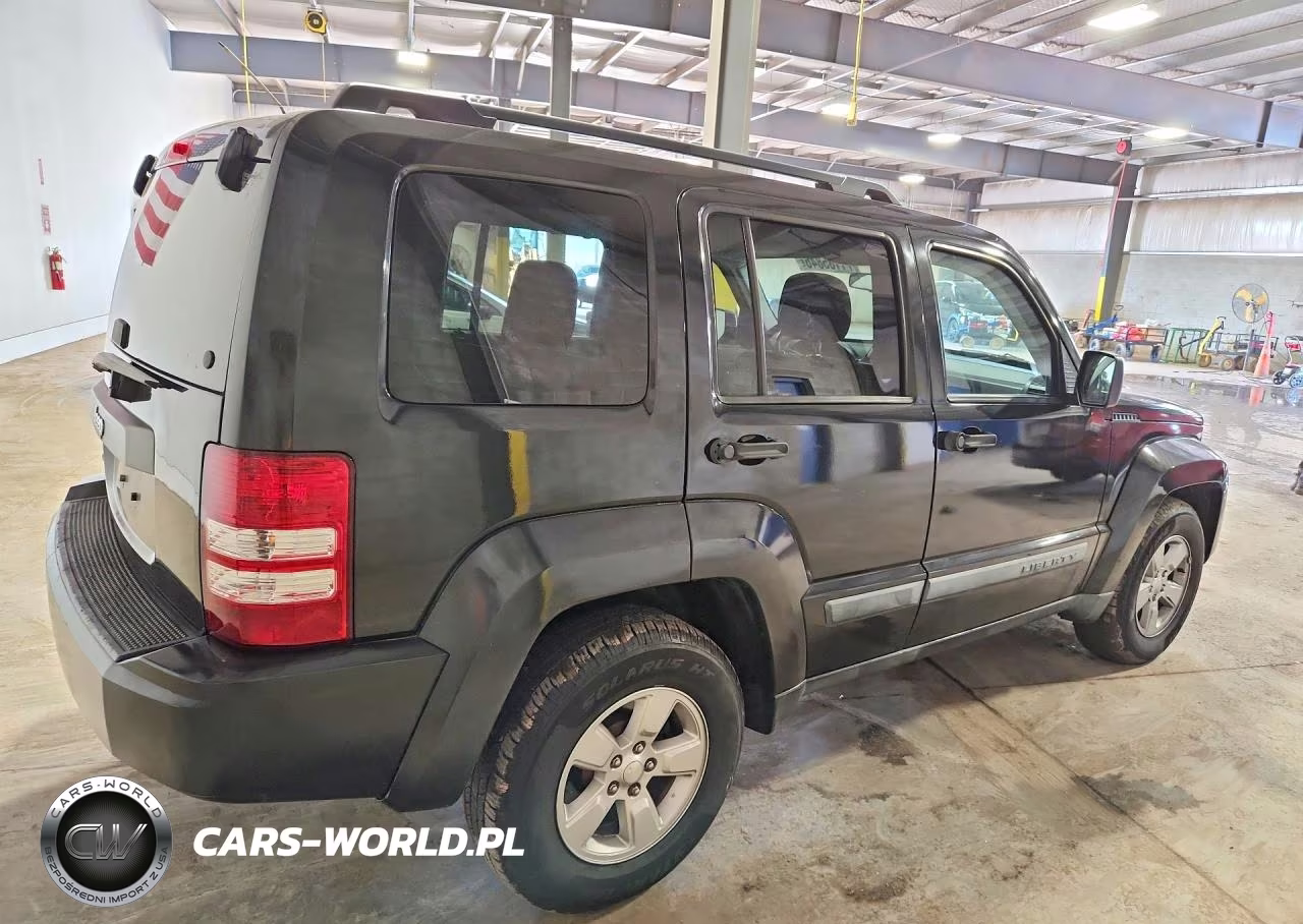 2010 Jeep Liberty Sport VIN:1J4PN2GK8AW120351 - 3