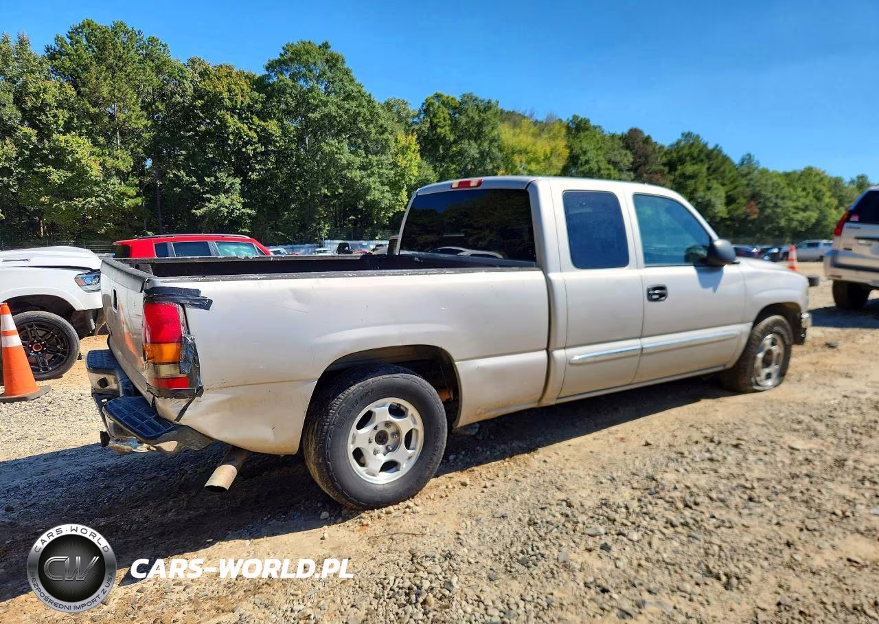 2004 GMC New Sierra C1500 VIN:2GTEC19T041259629 - 3